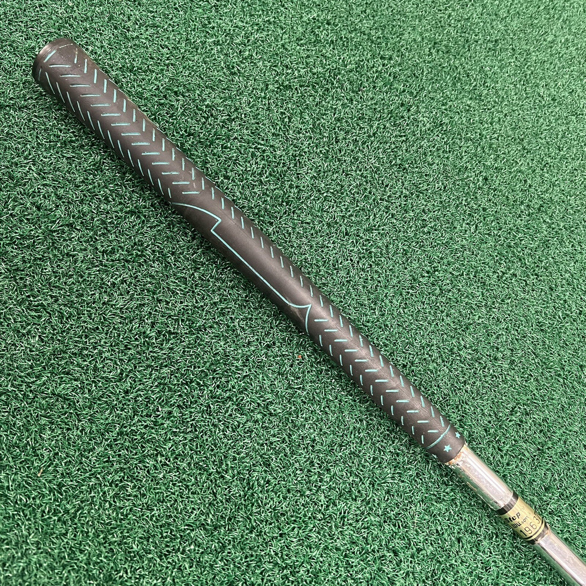 Wilson 1200 LT Single PW Pitching Wedge Regular Flex Steel Right Hand 35.5"