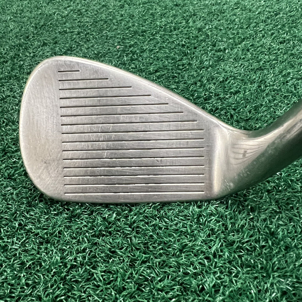 Titleist DCI 962 Replacement 9 Iron Men's Right Hand Regular Flex Steel Shaft