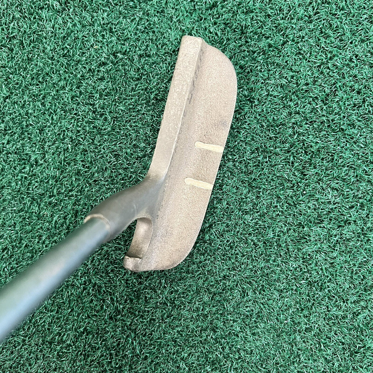 Lynx Right Angle #6 Putter Men's Right Hand Regular Flex Steel Shaft 35"