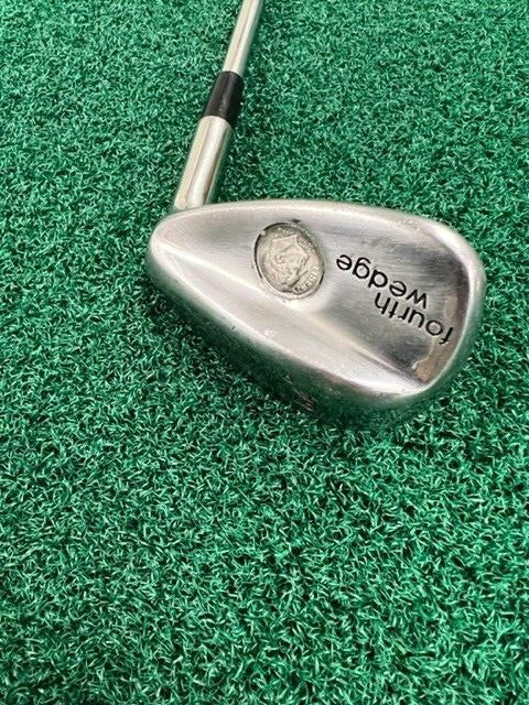 Hi-Lob Fourth Wedge 64* Steel Shaft w/DIME in Medalian Spot Throw DIMES!