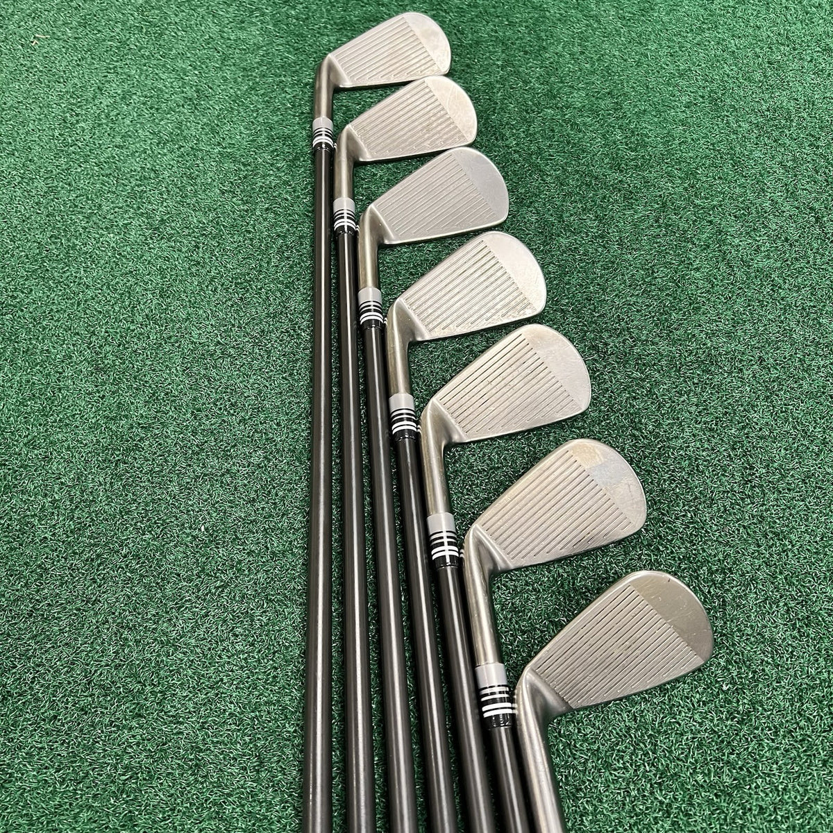 Srixon ZX7 MKII Gunmetal Black Iron Set 4-PW MRH Stiff Flex KBS Tour Black Steel