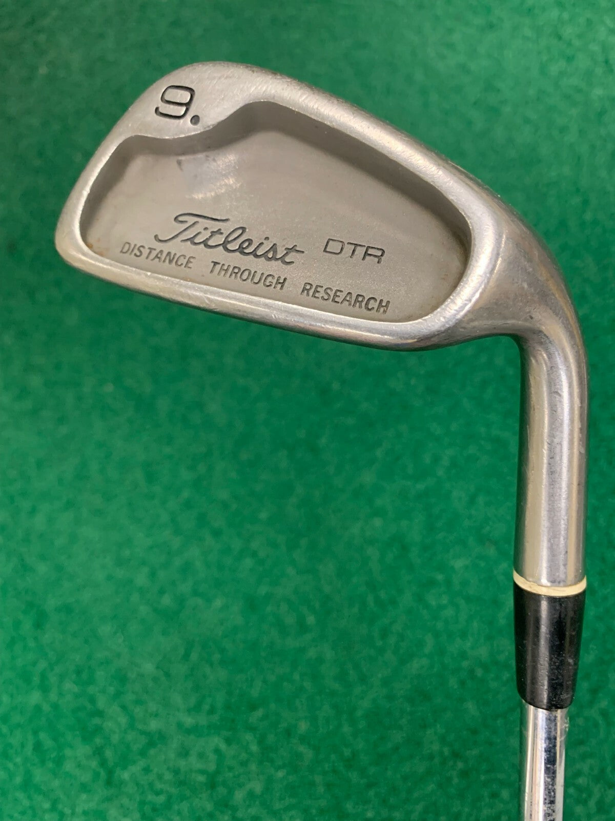 Titleist Golf DTR 9-Iron Men Right Handed  Steel Shaft Stiff Flex 36.5"