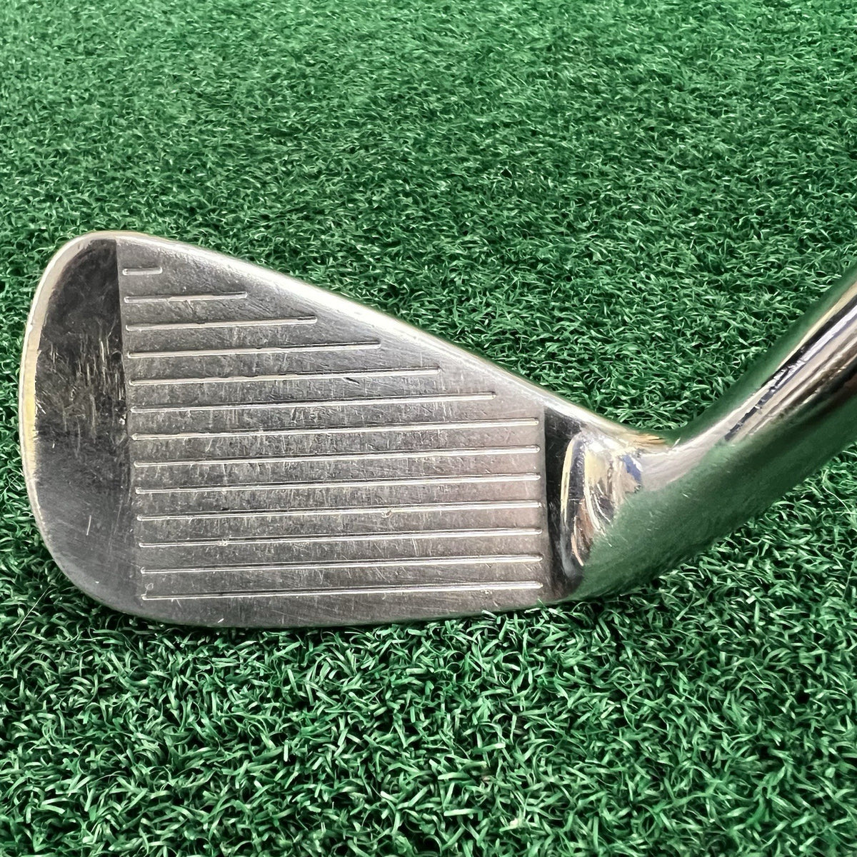 Wilson Staff Fi5 Single 8 Iron Men's Right Hand S300 Steel Stiff Right 36.5"