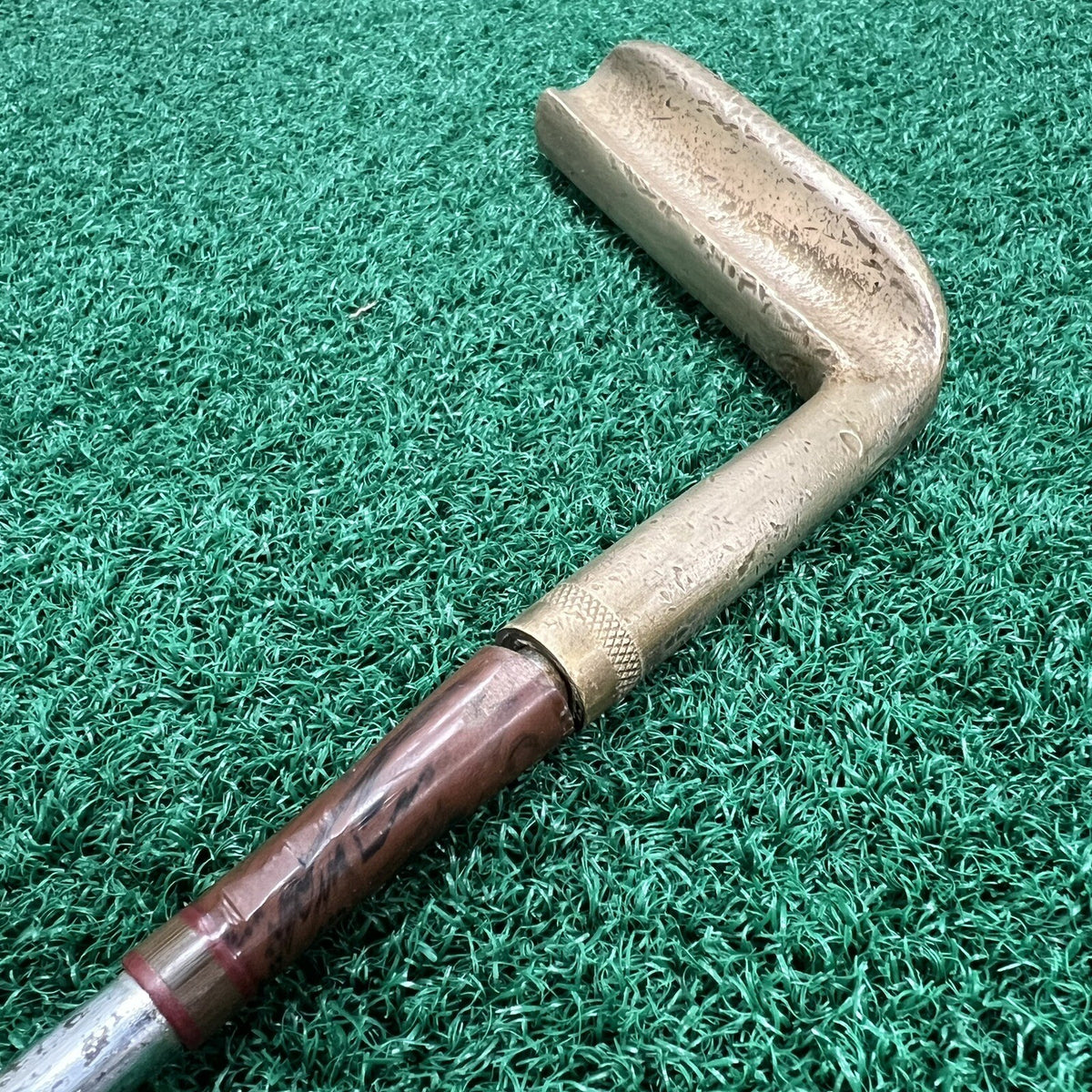 Universal Model L Heel-Shafted Vintage Brass Putter MRH Steel Shaft 34"