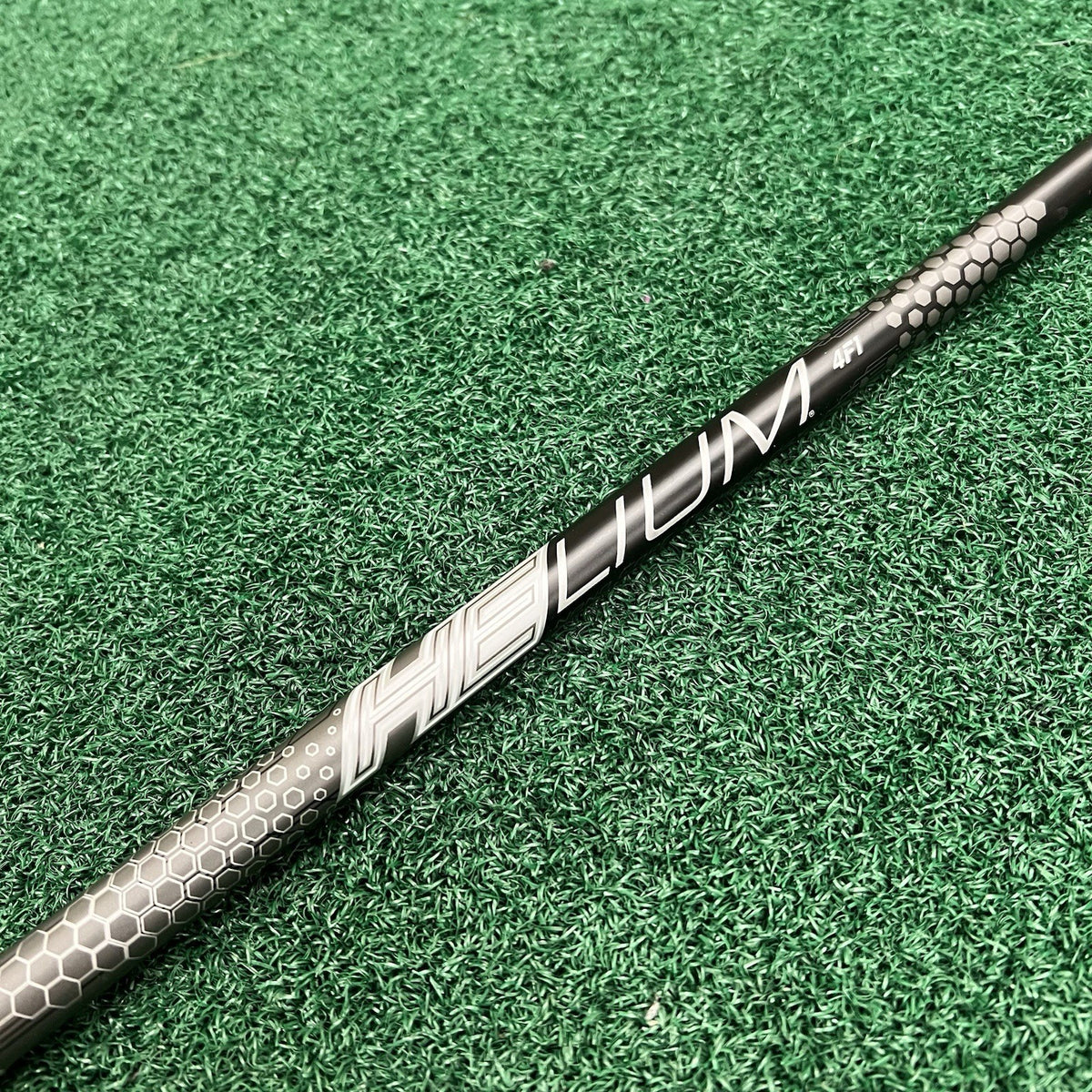 UST Mamiya Helium 4F1 Hybrid Shaft Graphite Ladies Flex 39.25" Cobra Adapter