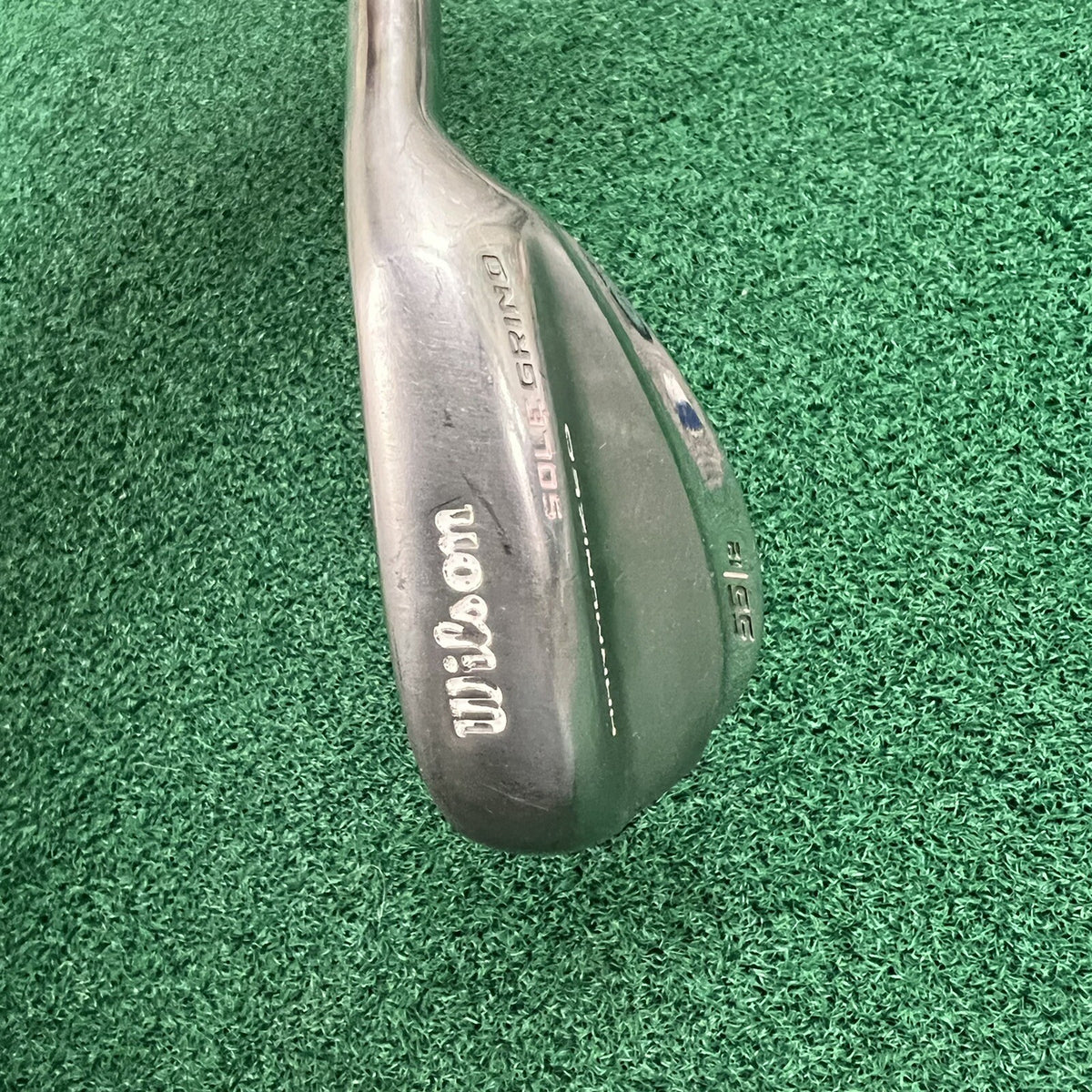 Wilson Harmonized Sole Grind 56/12 Sand Wedge Graphite Shaft Ladies Flex LRH