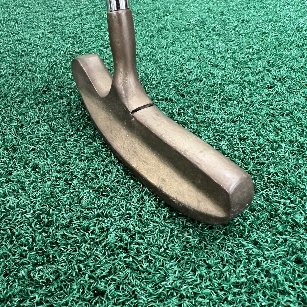 Vintage Cougar Series Golf Putter 36" Flanged Putter Men's Right Hand Steel